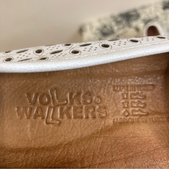 VOLKS WALKERS Sz 42 Sinop Leather Perforated Slip On Flats Loafers Shoes - Picture 4 of 11
